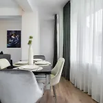 Pop Up Aparthotel Boekarest
