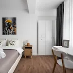 Pop Up Aparthotel Boekarest