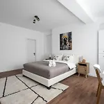 Pop Up Aparthotel