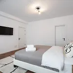 Pop Up Aparthotel