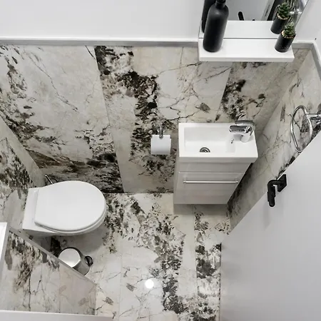 Pop Up מלון דירות 4*