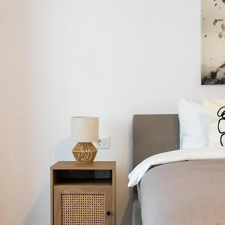 Aparthotel Pop Up 4*