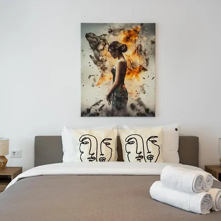 Aparthotel Pop Up 4*
