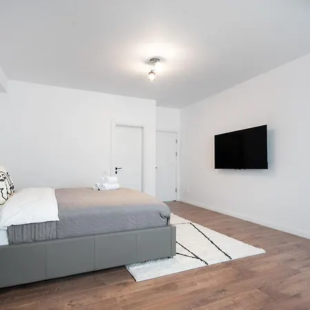 Pop Up Apartmanhotel 4*