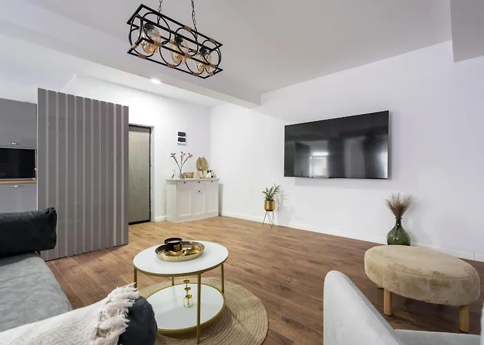 Pop Up 4* Bukarest